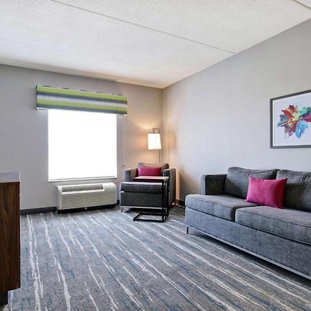 Hampton Inn & Suites Guelph Eksteriør billede