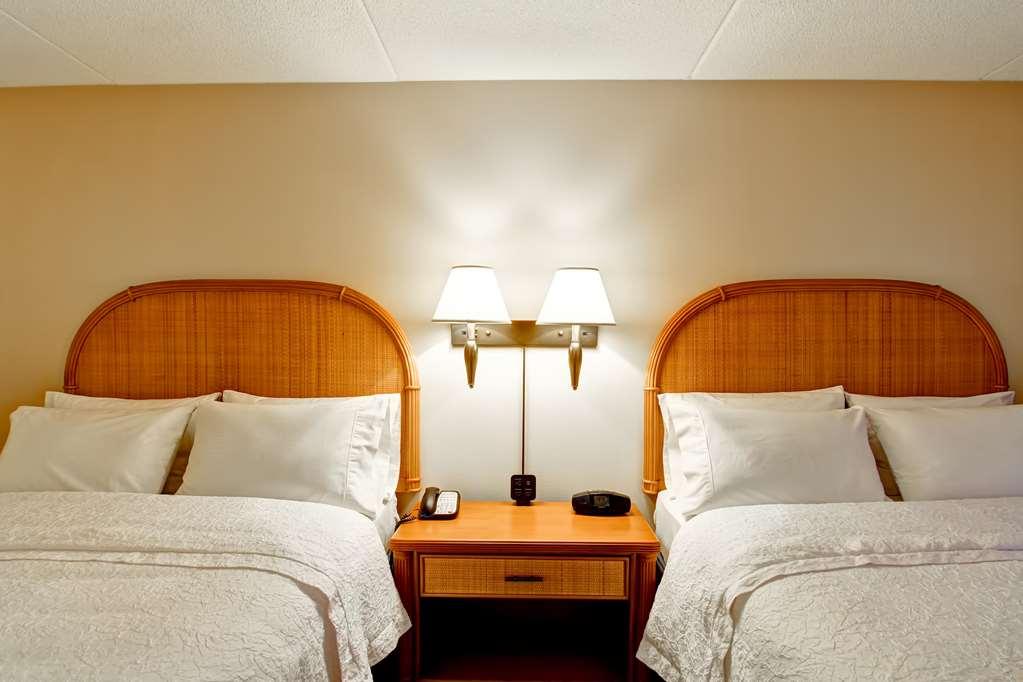 Hampton Inn & Suites Guelph Værelse billede