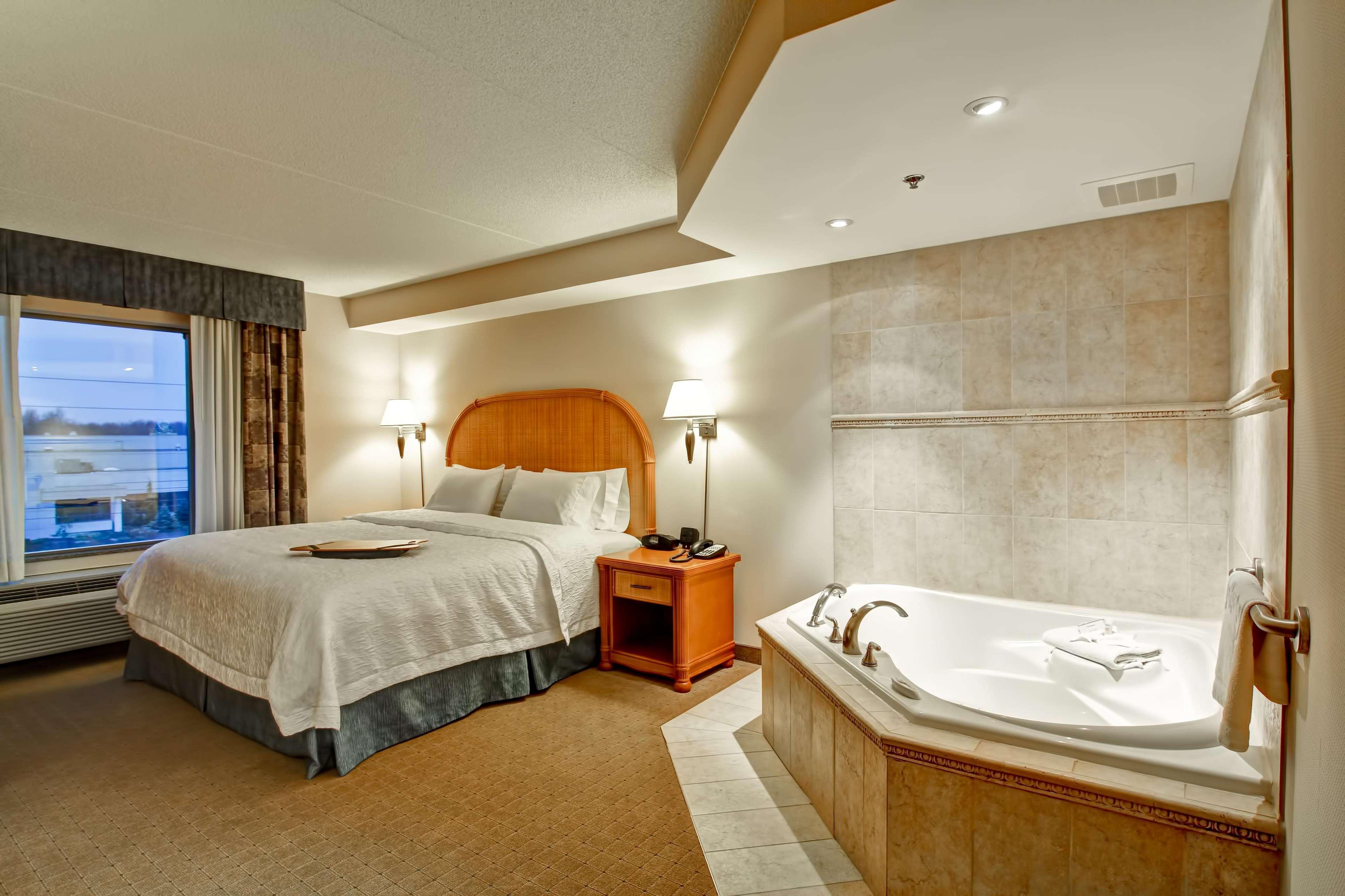 Hampton Inn & Suites Guelph Eksteriør billede