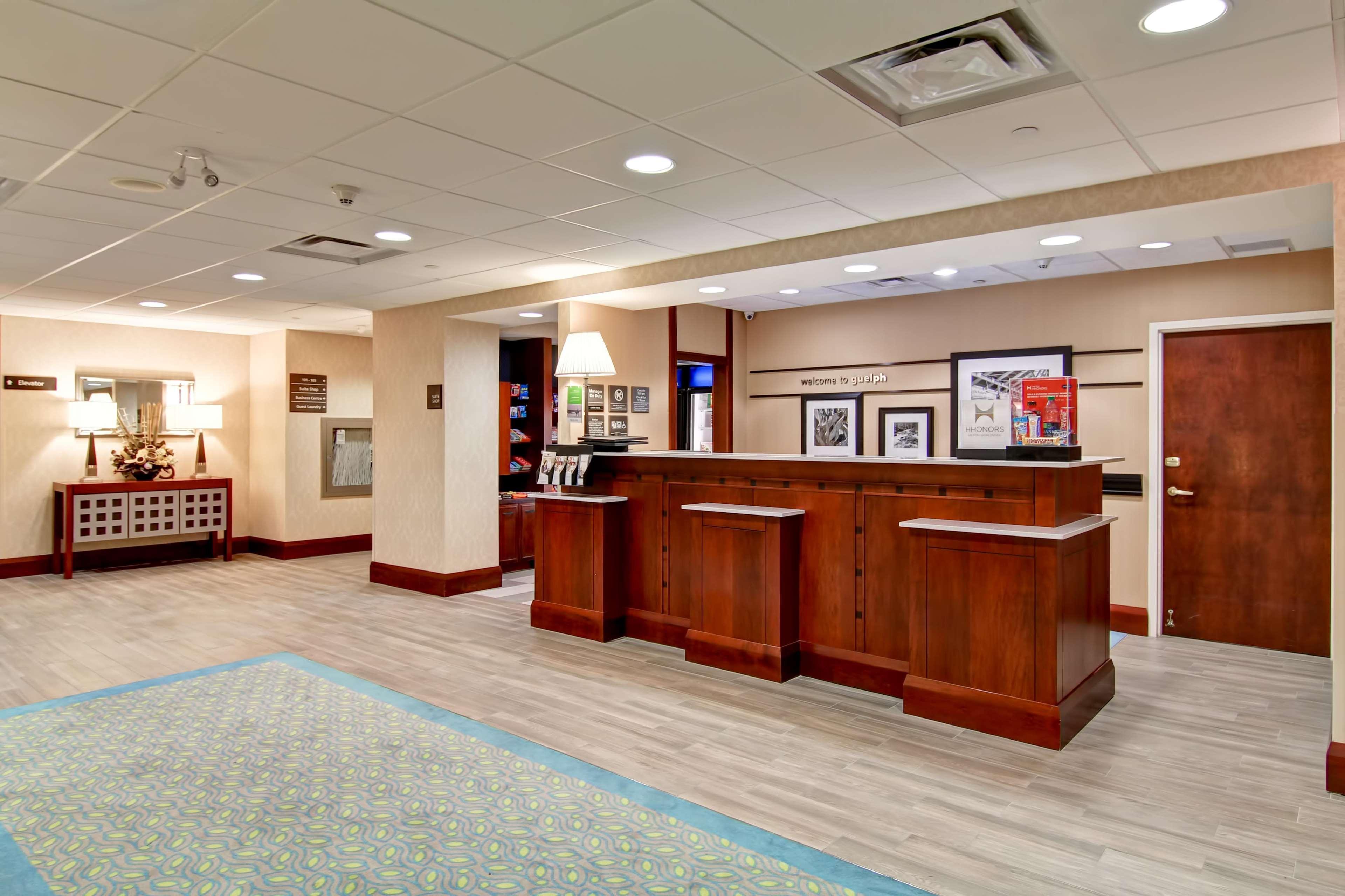 Hampton Inn & Suites Guelph Eksteriør billede
