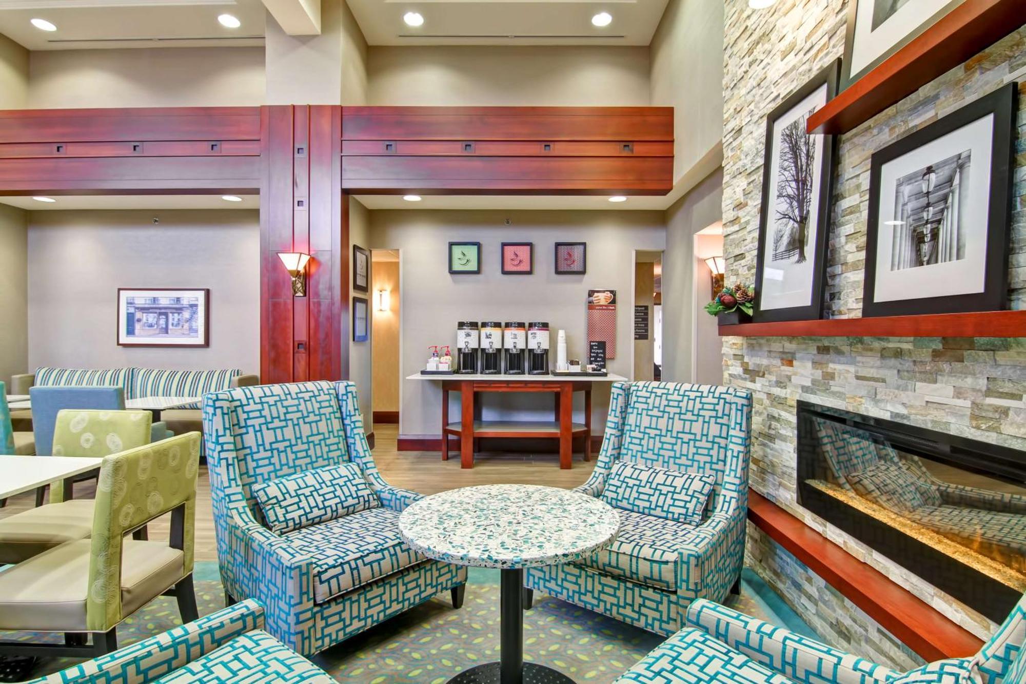 Hampton Inn & Suites Guelph Eksteriør billede