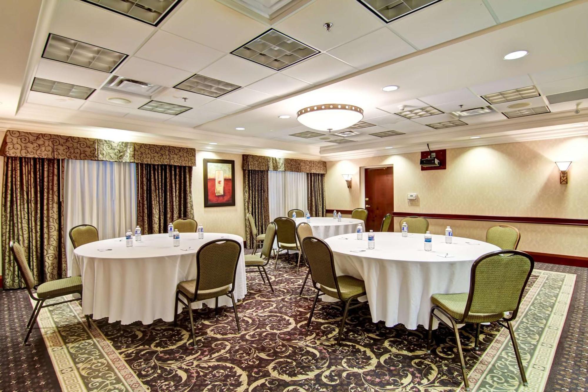 Hampton Inn & Suites Guelph Eksteriør billede